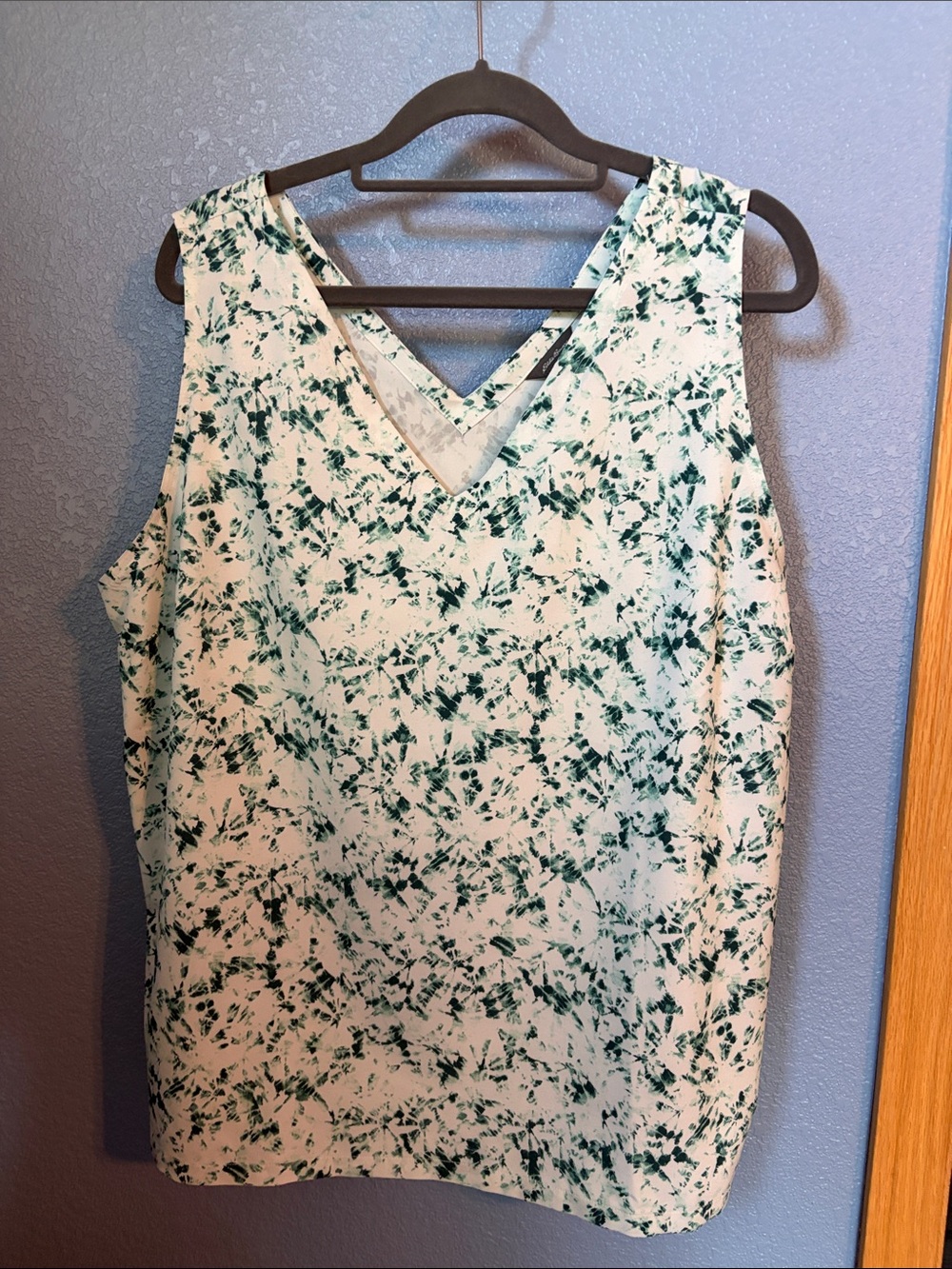 Eddie Bauer White Tank Top with Dark Green Splatter